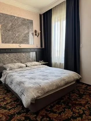 Standard Tek Büyük Yataklı Oda
