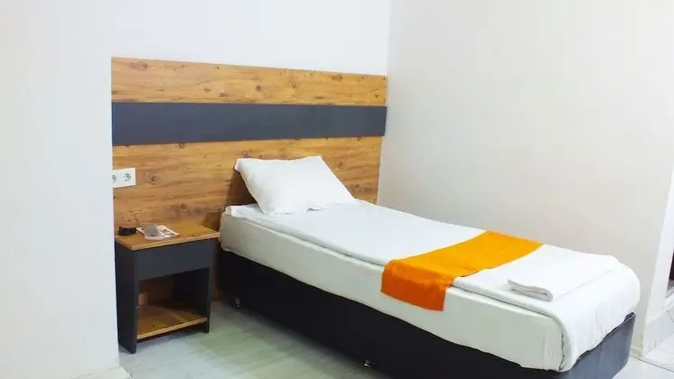 Economy Tek Kişilik Oda