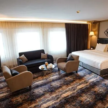 Deluxe Tek Kişilik Oda, Köşe