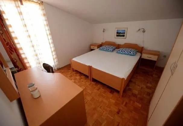 Apart Daire (Ankica - 150 m from beach - A2(5))