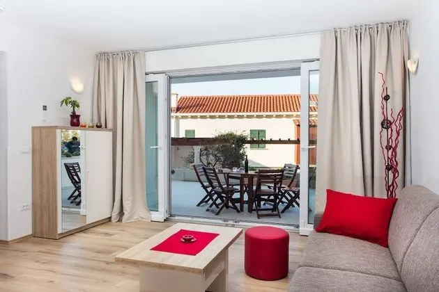 Family Apart Daire, 2 Yatak Odası (ground floor)