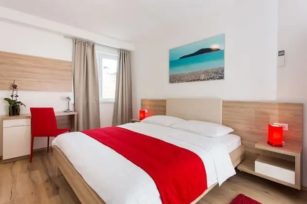 Family Apart Daire, 2 Yatak Odası (ground floor)