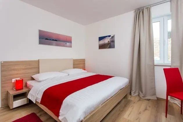 Family Apart Daire, 2 Yatak Odası (ground floor)