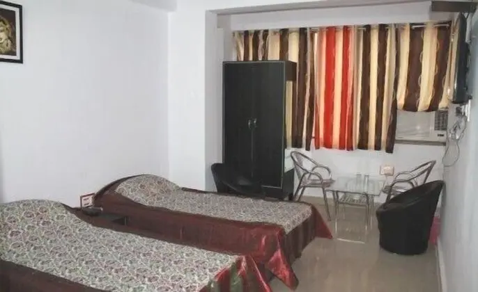 Royal Oda, Sigara İçilmez