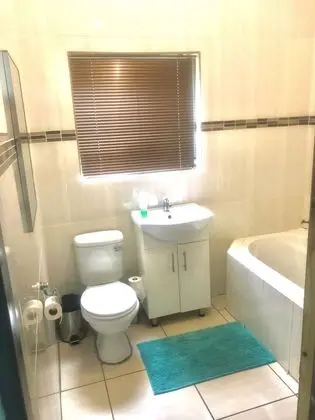 Basic Tek Büyük Yataklı Oda (2)