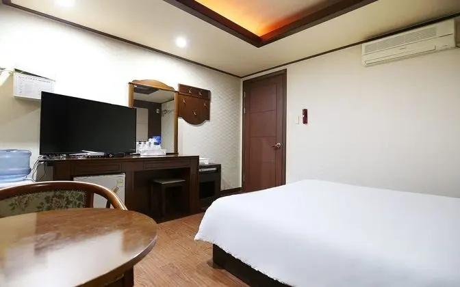 Oda (Standard Room)