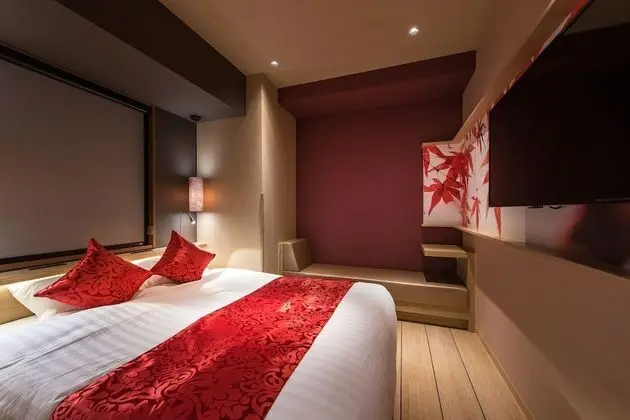 Tek Büyük Yataklı Oda, Sigara İçilmez