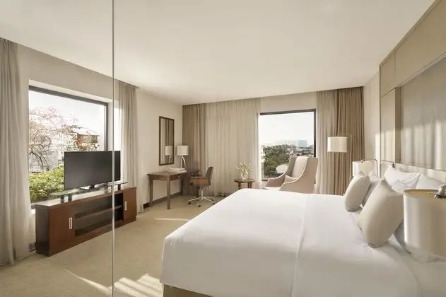 Premium Tek Büyük Yataklı Oda, Şehir Manzaralı