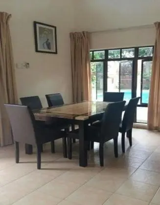 4-Bedroom Villa, 963