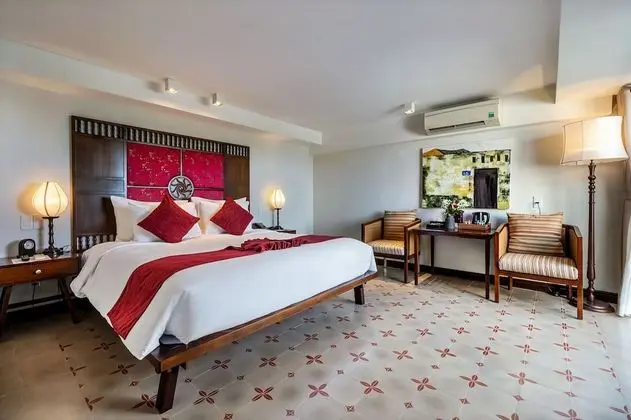 Deluxe Tek Büyük Yataklı Oda, Nehir Manzaralı
