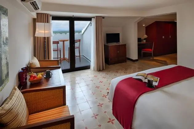 Deluxe Tek Büyük Yataklı Oda, Nehir Manzaralı