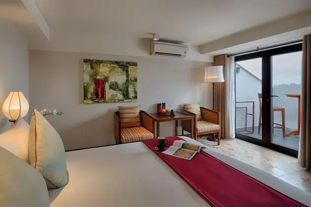 Deluxe Tek Büyük Yataklı Oda, Nehir Manzaralı