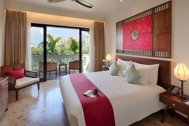 Grand Tek Büyük Yataklı Oda, Nehir Manzaralı (River & Town View)