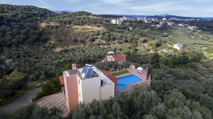 Villa, 3 Yatak Odası, Şömine