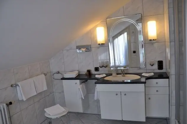 Superior Tek Büyük Yataklı Oda