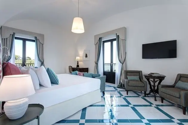 Superior Tek Büyük Yataklı Oda, Balkon, Deniz Manzaralı