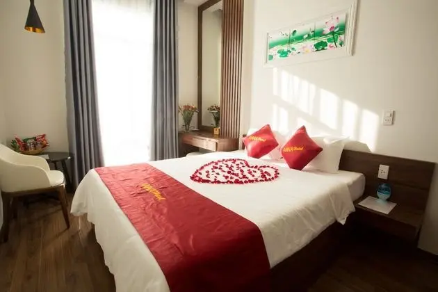 Deluxe Tek Büyük Yataklı Oda, Balkon