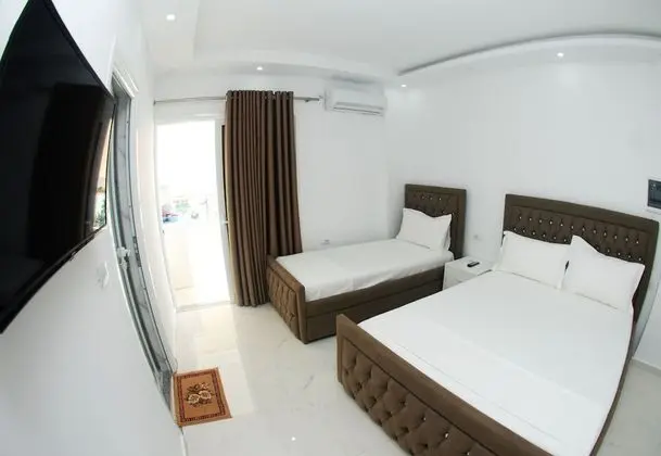 Superior Üç Kişilik Oda, Deniz Manzaralı