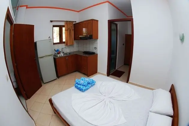 Tek Büyük Yataklı Oda, Balkon