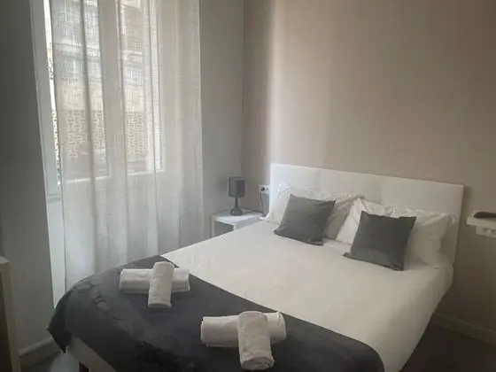 Tek Büyük Yataklı Oda