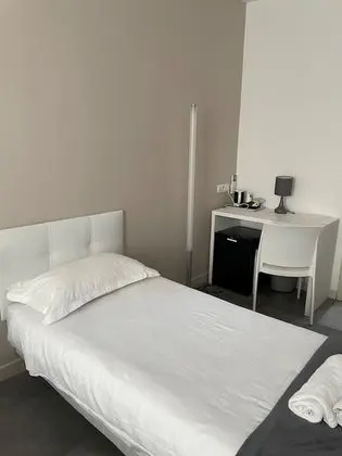 Üç Kişilik Oda
