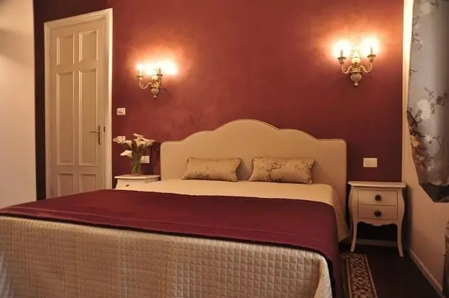 Deluxe Tek Büyük veya İki Ayrı Yataklı Oda