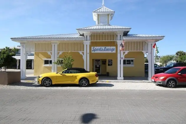 Ev