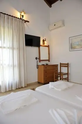Stüdyo (for 3)