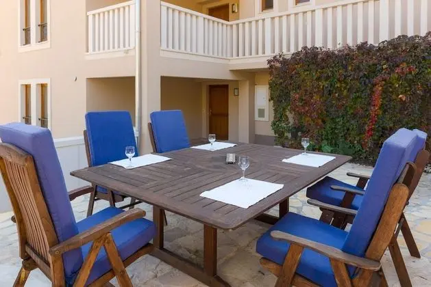 Apart Daire, 3 Yatak Odası, Balkon, Deniz Manzaralı (1st floor)