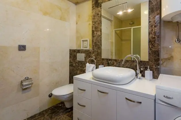 Apart Daire, 3 Yatak Odası, Balkon, Deniz Manzaralı (1st floor)