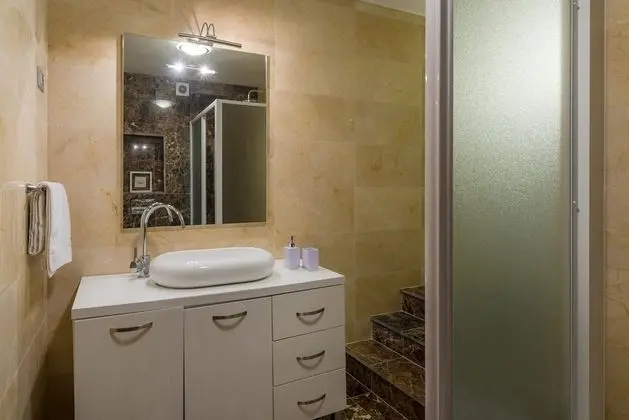 Apart Daire, 3 Yatak Odası, Balkon, Deniz Manzaralı (Ground floor)