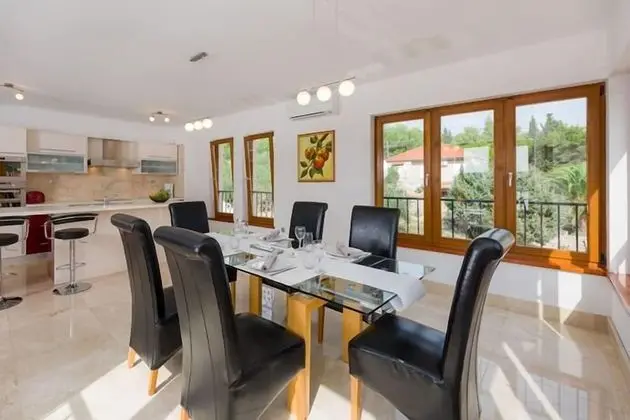 Apart Daire, 3 Yatak Odası, Balkon, Deniz Manzaralı (top floor)