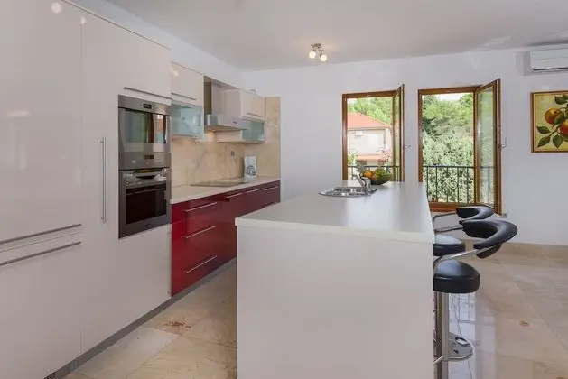 Apart Daire, 3 Yatak Odası, Balkon, Deniz Manzaralı (top floor)