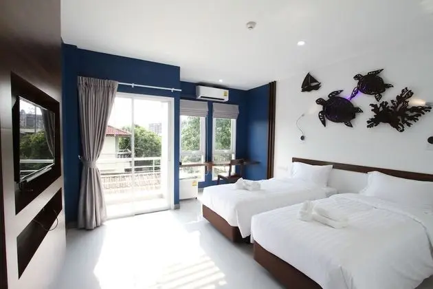 Standard Twin Room