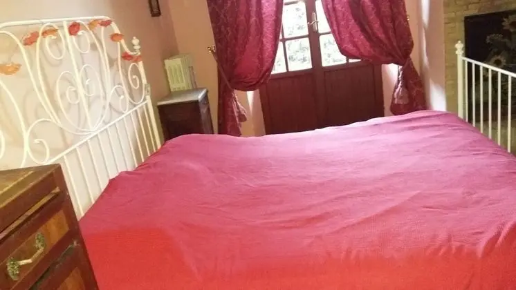 Tek Büyük Yataklı Oda, Bağlantılı Odalar