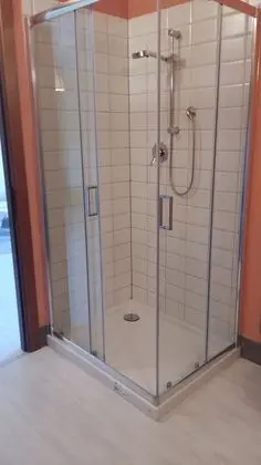 Tek Büyük Yataklı Oda (private entrance)