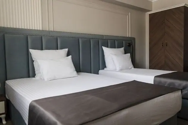 Deluxe Üç Kişilik Oda