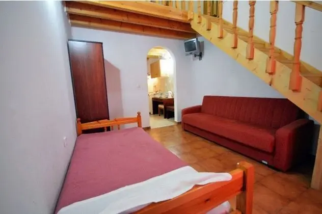 Family Apart Daire, Deniz Manzaralı (Split Level)