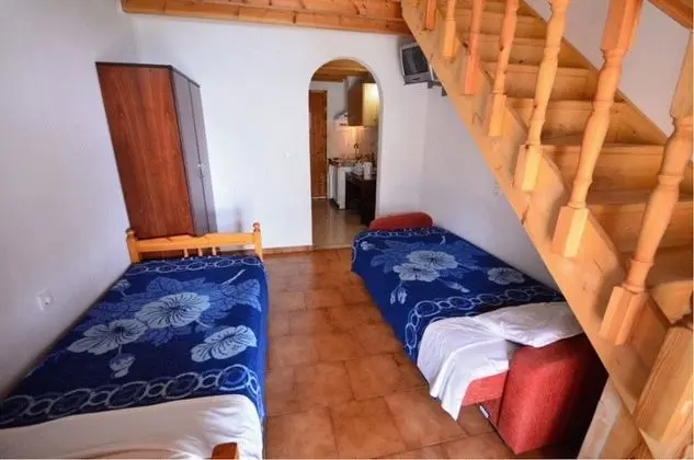 Family Apart Daire, Deniz Manzaralı (Split Level)