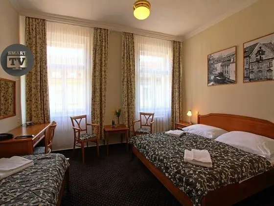 Standard Üç Kişilik Oda