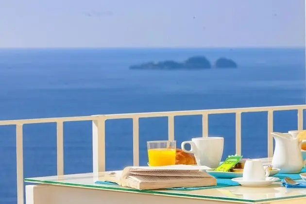 Villa, Sigara İçilebilir