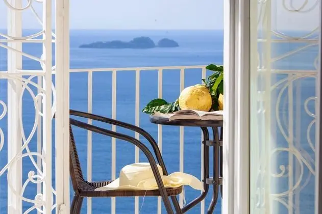 Villa, Sigara İçilebilir