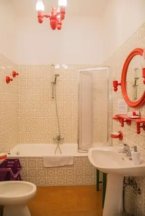 Tek Büyük Yataklı Oda (Verde)