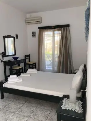 Tek Büyük Yataklı Oda