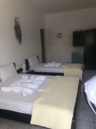 Üç Kişilik Oda
