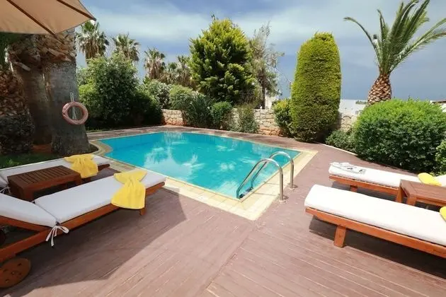 VIP Suite Sharing Pool