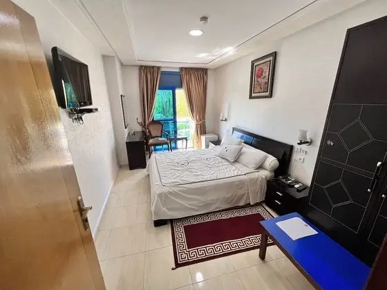 Tek Büyük Yataklı Oda