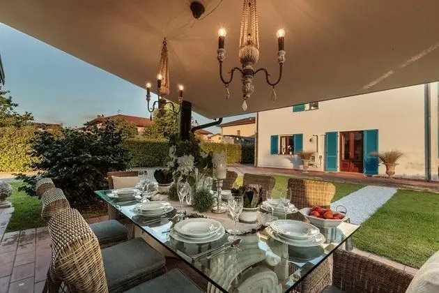 Villa, Sigara İçilebilir