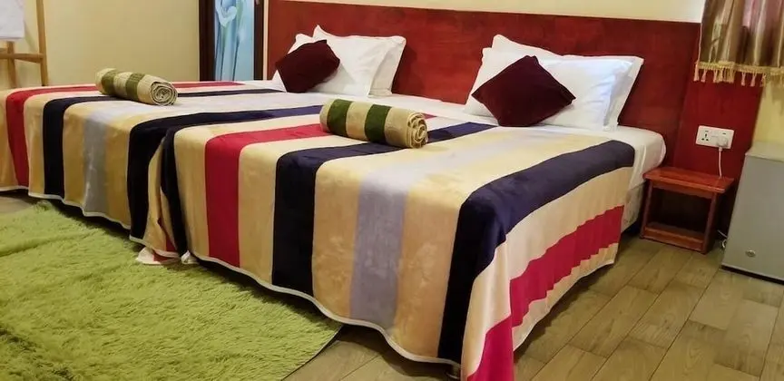 Standard Tek Büyük Yataklı Oda, Bahçe Manzaralı