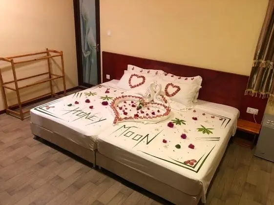 Standard Tek Büyük Yataklı Oda, Balkon, Şehir Manzaralı